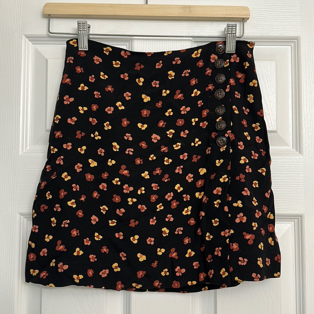 Madewell Mini Floral Skirt with Buttons